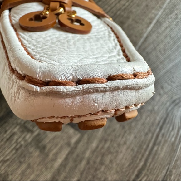 Size 37.5 LOUIS VUITTON WHITE BROWN LOAFERS - Picture 4 of 17